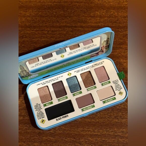 theBalm day to night New York pallet - Picture 4 of 5